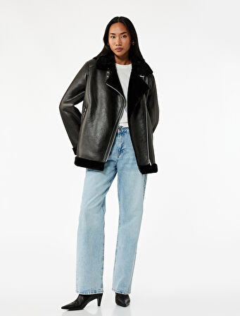 İçi Peluş Astarlı Uzun Kollu Fermuarlı Uzun Suni Deri Biker Ceket