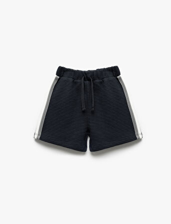 Pamuklu Beli Bağlamalı Dokulu Biye Detaylı Şort 