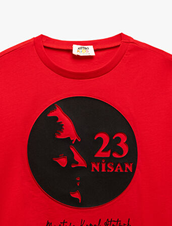 Pamuklu Atatürk Baskılı Bisiklet Yaka Kısa Kollu Tişört