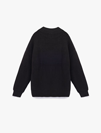 Uzun Kollu Dokulu Yarım Fermuarlı Yaka Triko Kazak