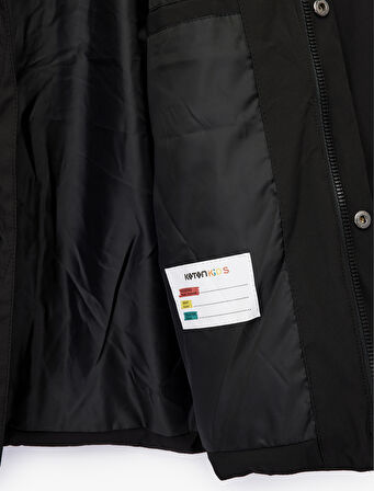 Uzun Kollu Çıtçıt Detaylı Cepli Slim Fit Kapşonlu Mont