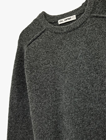 Uzun Kollu Bisiklet Yaka Dikiş Detaylı Basic Triko Kazak