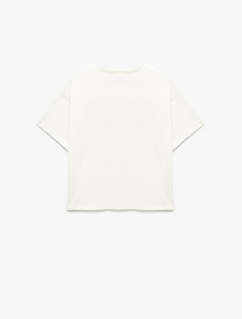 Kısa Kollu Bisiklet Yaka Kalpli Pullu Payetli Atatürklü Tişört