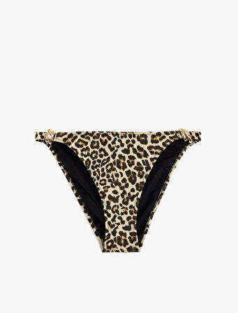 Aksesuar Detaylı Leopar Desenli Bikini Altı