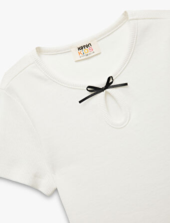 Fiyonklu Bisiklet Yaka Kısa Kollu Pamuklu Tişört