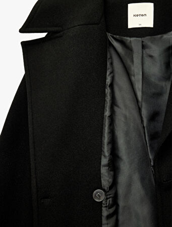 Cepli Düğmeli Kruvaze Uzun Kollu Kısa Kaşe Kaban