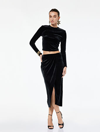 Slim Fit Drapeli Yırtmaçlı Kruvaze Midi Kadife Etek