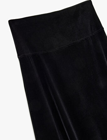 Rahat Kalıp Midi Boy Kloş Kadife Etek