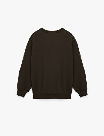 Uzun Kollu Bisiklet Yaka Çiçekli Boncuk Nakış Detaylı Oversize Sweatshirt