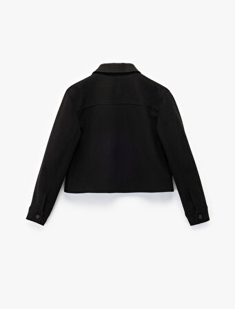 Uzun Kollu Cepli Düğmeli Kısa Kaşe Mont