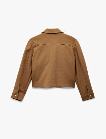 Cepli Düğmeli Uzun Kollu Kısa Kaşe Ceket