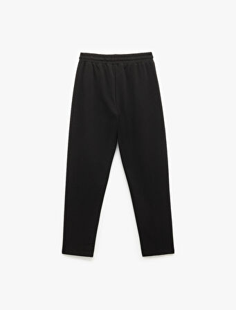 Beli Bağcıklı Krep Scuba Kumaş Cepli Nervürlü Havuç Kesim Pantolon