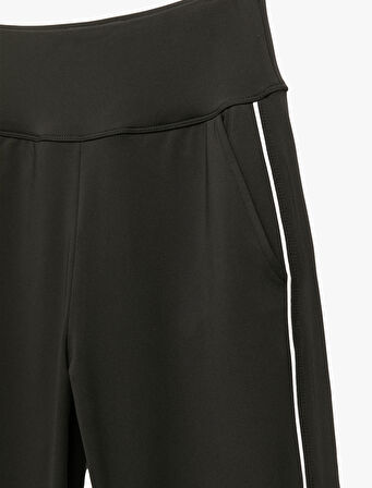 Yanları Şerit Detaylı Cepli Yüksek Bel Jogger Eşofman Altı