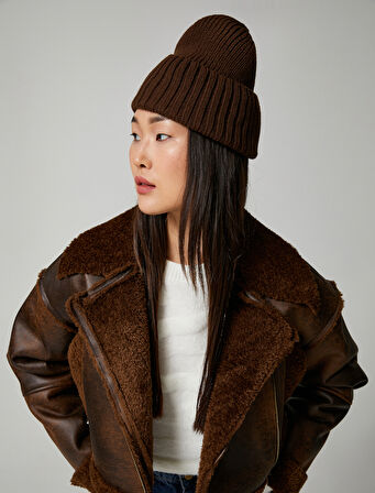 Lastikli Örgü Bere Kenarları Katlı