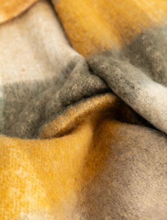 Yumuşak Dokulu Püsküllü Ekoseli Uzun Atkı