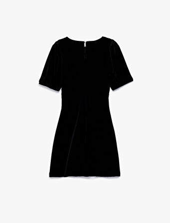 Kısa Kollu Bisiklet Yaka A Kesim Kadife Mini Elbise