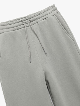 Şardonlu Cepli Beli Bağcıklı Rahat Kalıp Jogger Eşofman Altı