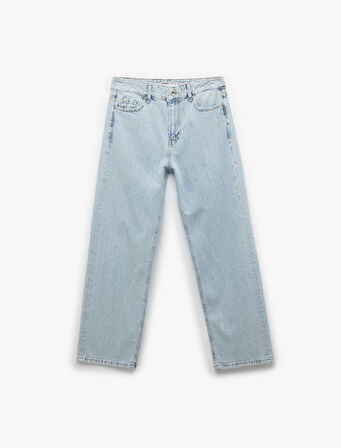 Taş Detaylı Düz Paça Cepli Düğmeli Straight Jean Pantolon - Straight Jeans