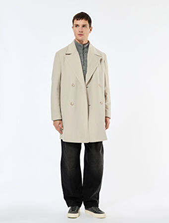 Uzun Kollu Cepli Düğmeli Kruvaze Yaka Uzun Kaşe Kaban