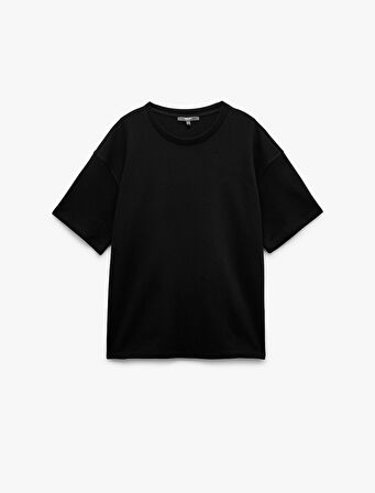 Pamuklu Kısa Kollu Bisiklet Yaka Tok Kumaş Oversize Basic Tişört