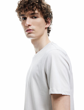 Pamuklu Kısa Kollu Bisiklet Yaka Erkek Basic Tişört