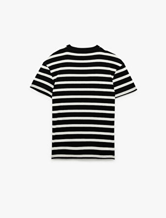 Kısa Kollu Bisiklet Yaka Slim Fit Çizgili Tişört