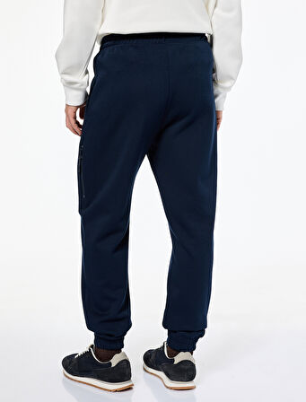 Fermuarlı Cepli Regular Fit Beli Bağcıklı Jogger Eşofman Altı