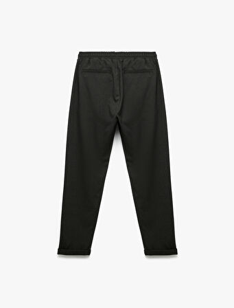 Beli Bağcıklı Katlamalı Paça Rahat Kesim Cep Detaylı Slim Fit Pantolon
