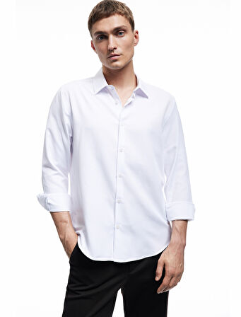 Regular Fit Uzun Kollu Yarım İtalyan Yaka Gömlek