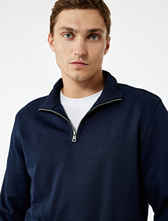 Uzun Kollu Şardonlu Basic Yarım Fermuarlı Sweatshirt
