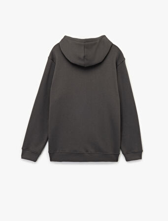 Uzun Kollu Şardonlu Fermuarlı Kanguru Cepli Sweatshirt
