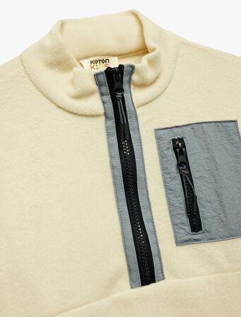 Cep Detaylı Uzun Kollu Dik Yaka Yarım Fermuarlı Polar Sweatshirt