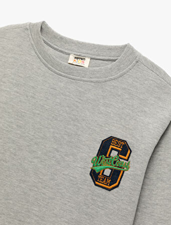 İşleme Detaylı Uzun Kollu Bisiklet Yaka Oversize Sweatshirt