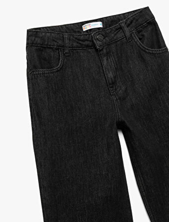 Pamuklu Rahat Kesim Denim Pantolon