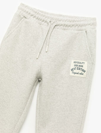 Şardonlu Cepli Aplike Detaylı Jogger Eşofman Altı