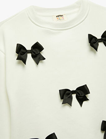 Fiyonklu Bisiklet Yaka Şardonlu Uzun Kollu Sweatshirt