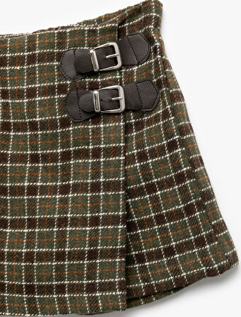 Ekose Desenli Kemer Detaylı Mini Şort Etek