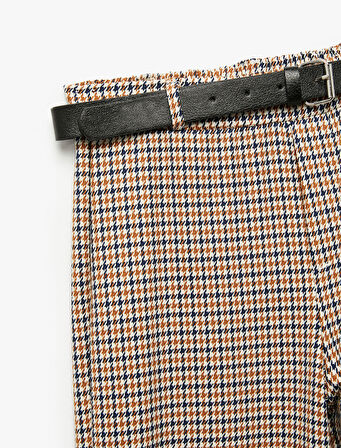 Kemer Detaylı Ekoseli Geniş Paça Pantolon