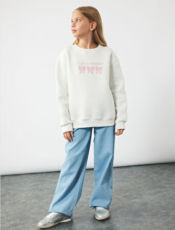 Pamuklu Cep Detaylı Rahat Kesim Geniş Paça Denim Pantolon