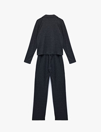 Rahat Kalıp Uzun Kollu Klasik Yaka Düğmeli Pijama Takımı