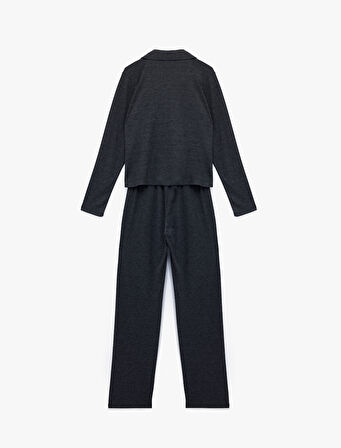 Rahat Kalıp Uzun Kollu Klasik Yaka Düğmeli Pijama Takımı