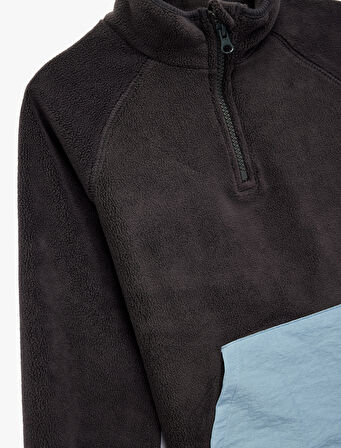 Dik Yaka Yarım Fermuarlı Kanguru Cepli Polar Sweatshirt