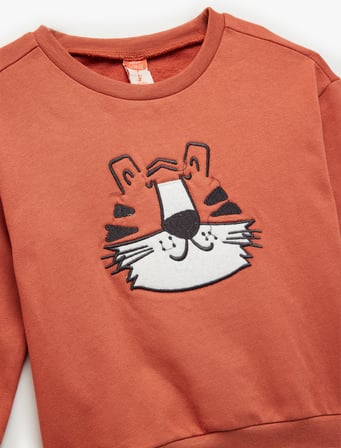 Şardonlu Kaplan İşlemeli Uzun Kollu Bisiklet Yaka Sweatshirt