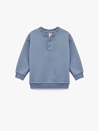 Düğme Detaylı Uzun Kollu Bisiklet Yaka Basic Sweatshirt