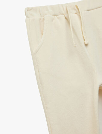 Beli Bağlamalı Cep Detaylı Basic Kadife Pantolon