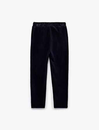 Beli Bağlamalı Cep Detaylı Basic Kadife Pantolon