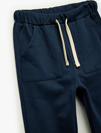 Pamuklu Beli Bağcıklı Cep Detaylı Basic Eşofman Altı