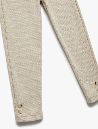 Düğme Detaylı Balıksırtı Desenli Beli Lastikli Uzun Tayt