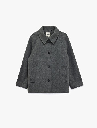 Uzun Kollu Cepli Kruvaze Kısa Kaşe Kaban