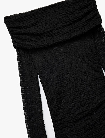 Yarı Transparan Drape Detaylı Uzun Kollu Açık Omuz Dantelli Bluz